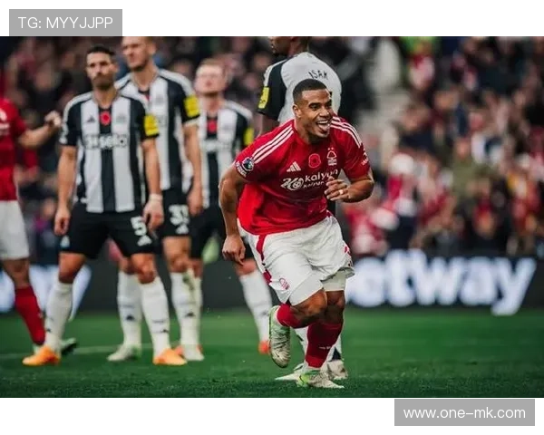 英超诺丁汉森林残阵出击，客场挑战纽卡斯尔保级前景严峻。